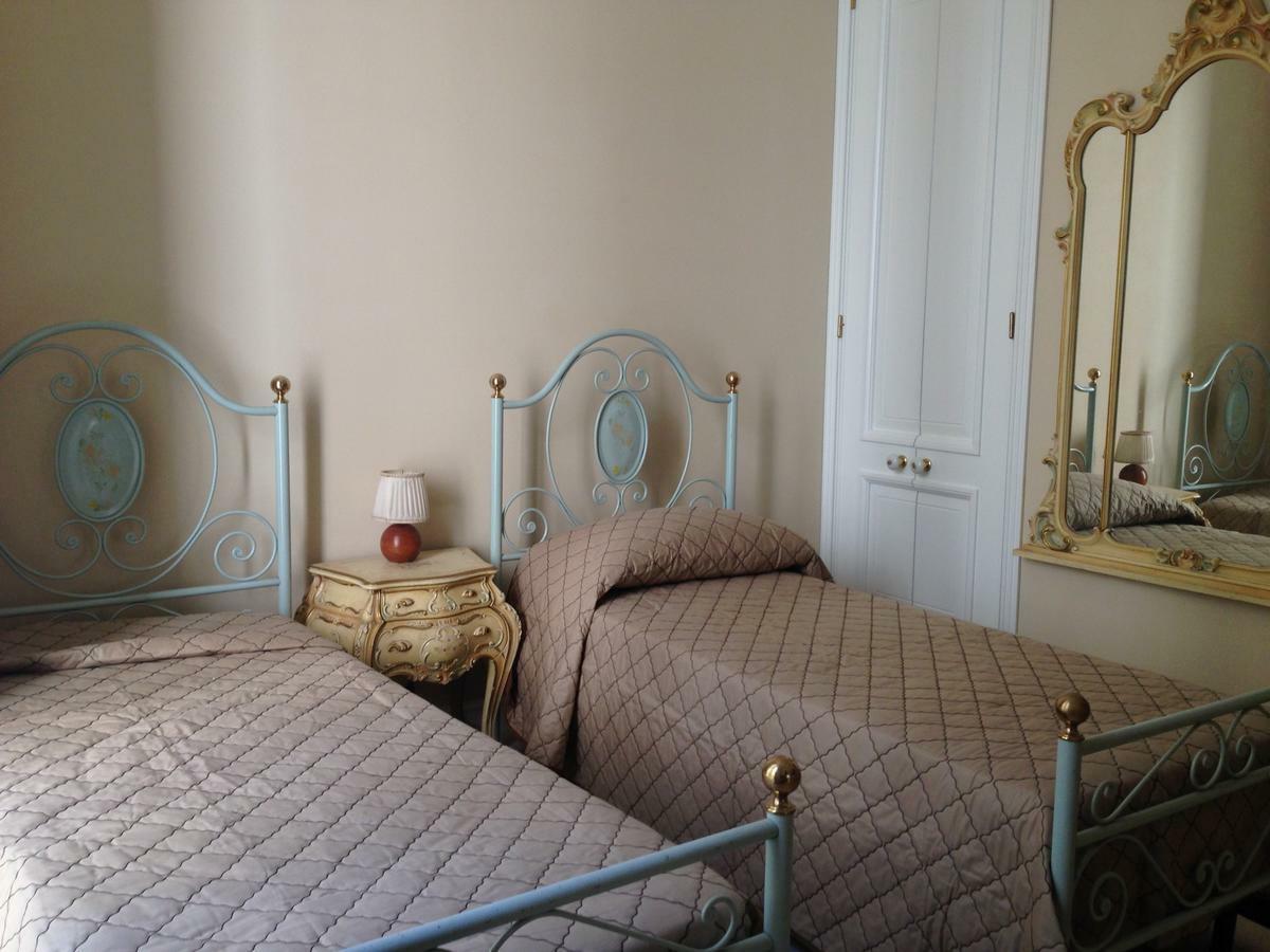 Oro Di Napoli Luxury Bed & Breakfast Exterior foto